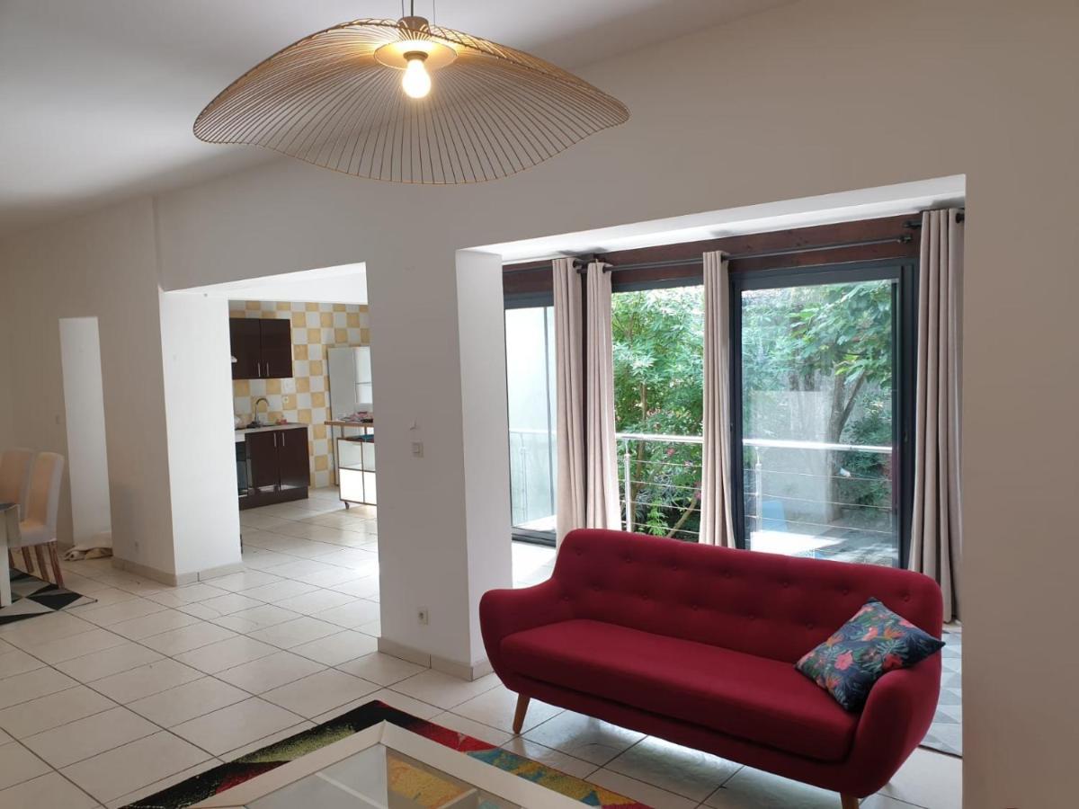 Maison 150M2 Jardin A Louer En Entier, Bordeaux Centre Chartrons, 3 Chambres 3 Salles De Bains 1 Canape-Lit Llllnumero De Telephone Dans L'Annonce Si Questionlll Екстериор снимка