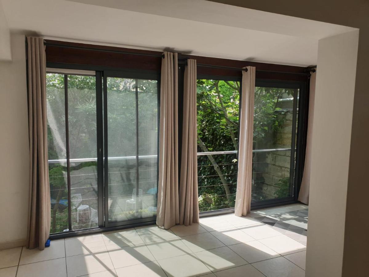 Maison 150M2 Jardin A Louer En Entier, Bordeaux Centre Chartrons, 3 Chambres 3 Salles De Bains 1 Canape-Lit Llllnumero De Telephone Dans L'Annonce Si Questionlll Екстериор снимка