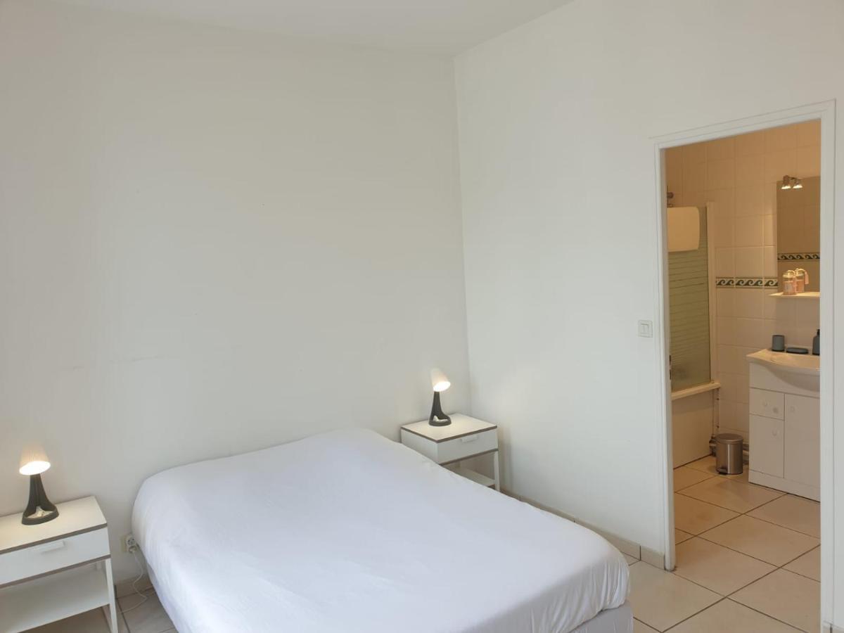 Maison 150M2 Jardin A Louer En Entier, Bordeaux Centre Chartrons, 3 Chambres 3 Salles De Bains 1 Canape-Lit Llllnumero De Telephone Dans L'Annonce Si Questionlll Екстериор снимка