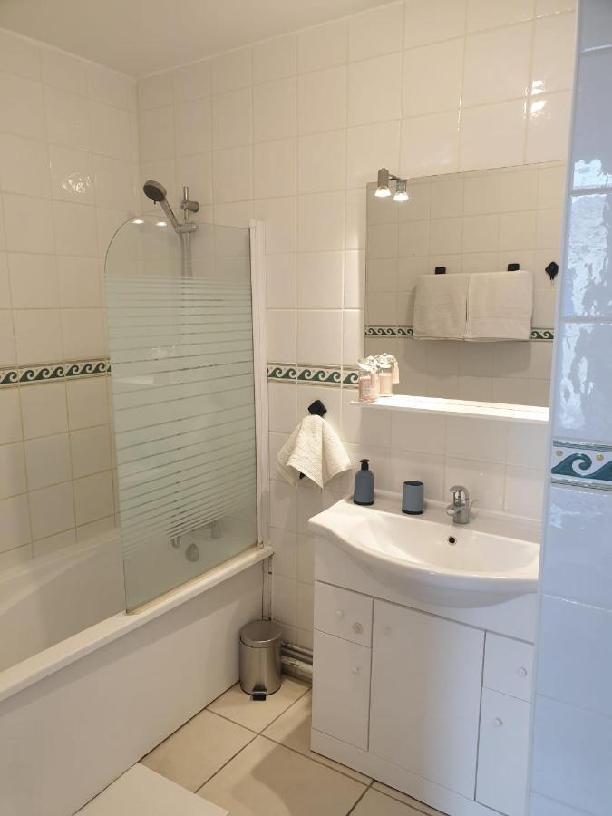 Maison 150M2 Jardin A Louer En Entier, Bordeaux Centre Chartrons, 3 Chambres 3 Salles De Bains 1 Canape-Lit Llllnumero De Telephone Dans L'Annonce Si Questionlll Екстериор снимка