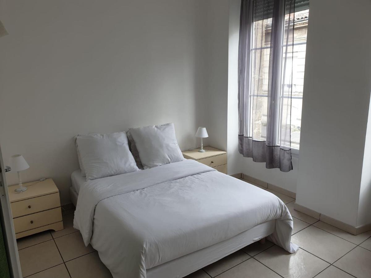 Maison 150M2 Jardin A Louer En Entier, Bordeaux Centre Chartrons, 3 Chambres 3 Salles De Bains 1 Canape-Lit Llllnumero De Telephone Dans L'Annonce Si Questionlll Екстериор снимка